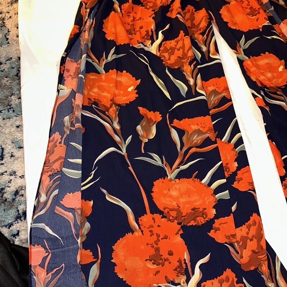 Wide Leg jumpsuit - Picture 2 of 4